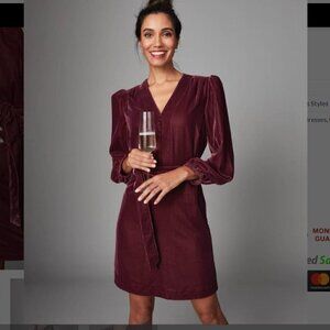 Untuckit Belted Velvet Mickie Dress Red Wine Womens Large